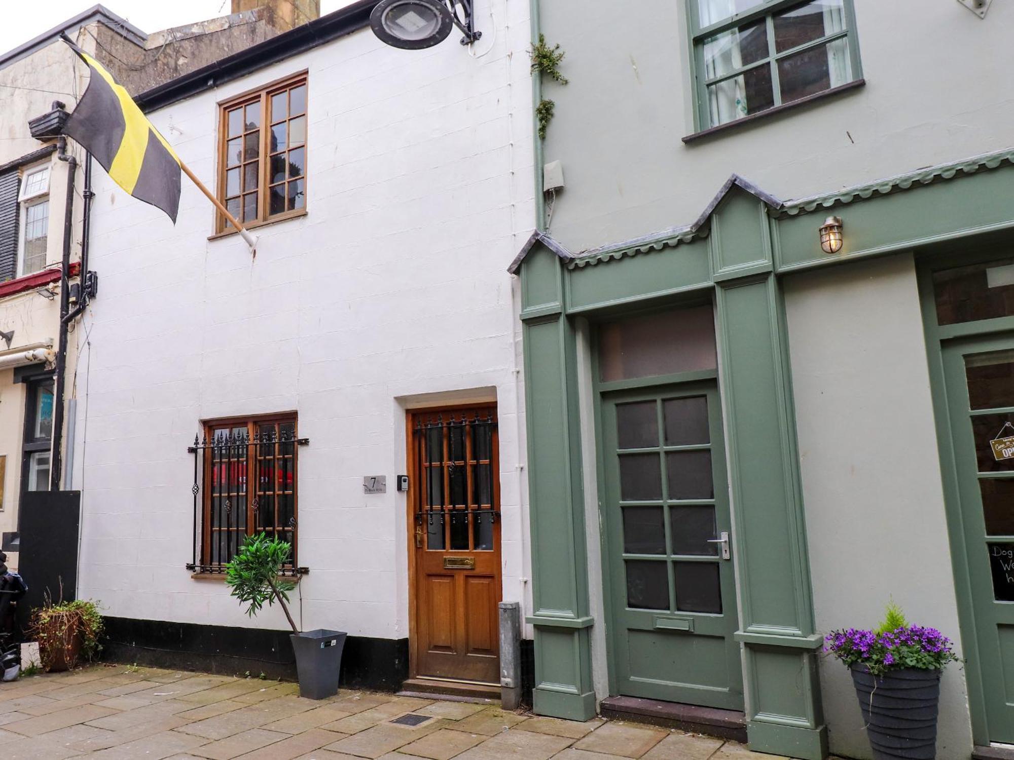 Hole In The Wall Caernarfon Exterior foto